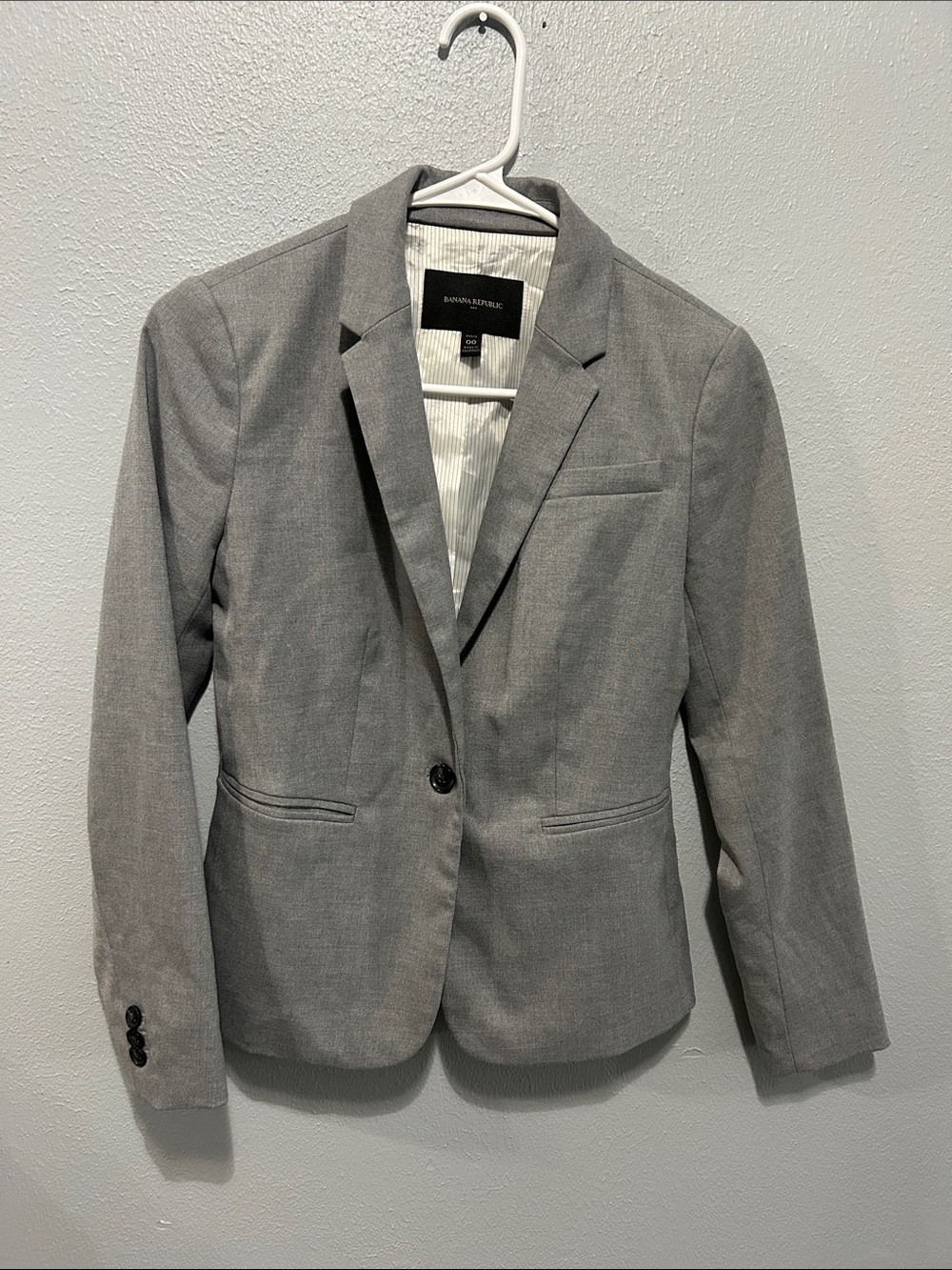 Banana Republic Light Gray Women's Tailored Blazer